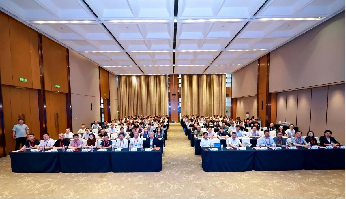 我院成功举办第二届“崂山急道”急重症医学教育大会
